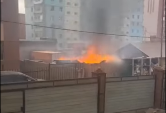 БЗД-ийн 31-р хороонд гал гарч байна